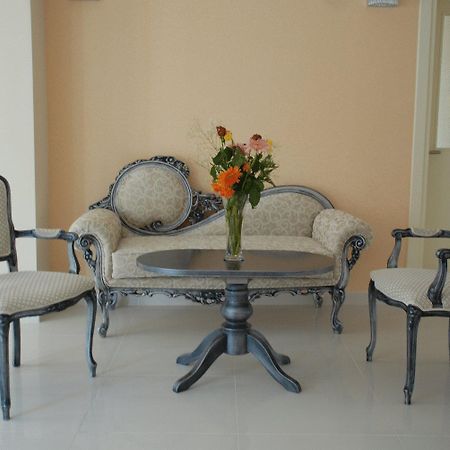 Oasis Hotel سكالا المظهر الخارجي الصورة